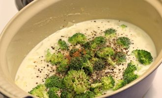 Kreminė brokolių sriuba su sūriu